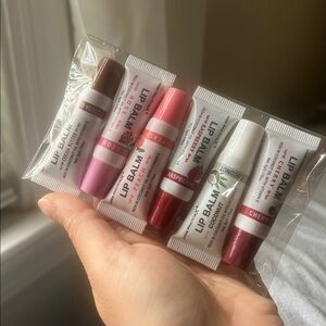 Moisturizing Lip Balm with Vitamin E Set of 6